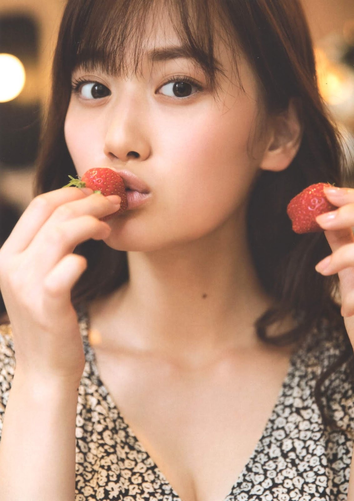 山下美月(乃木坂46)グラビア水着画像③ 14枚目