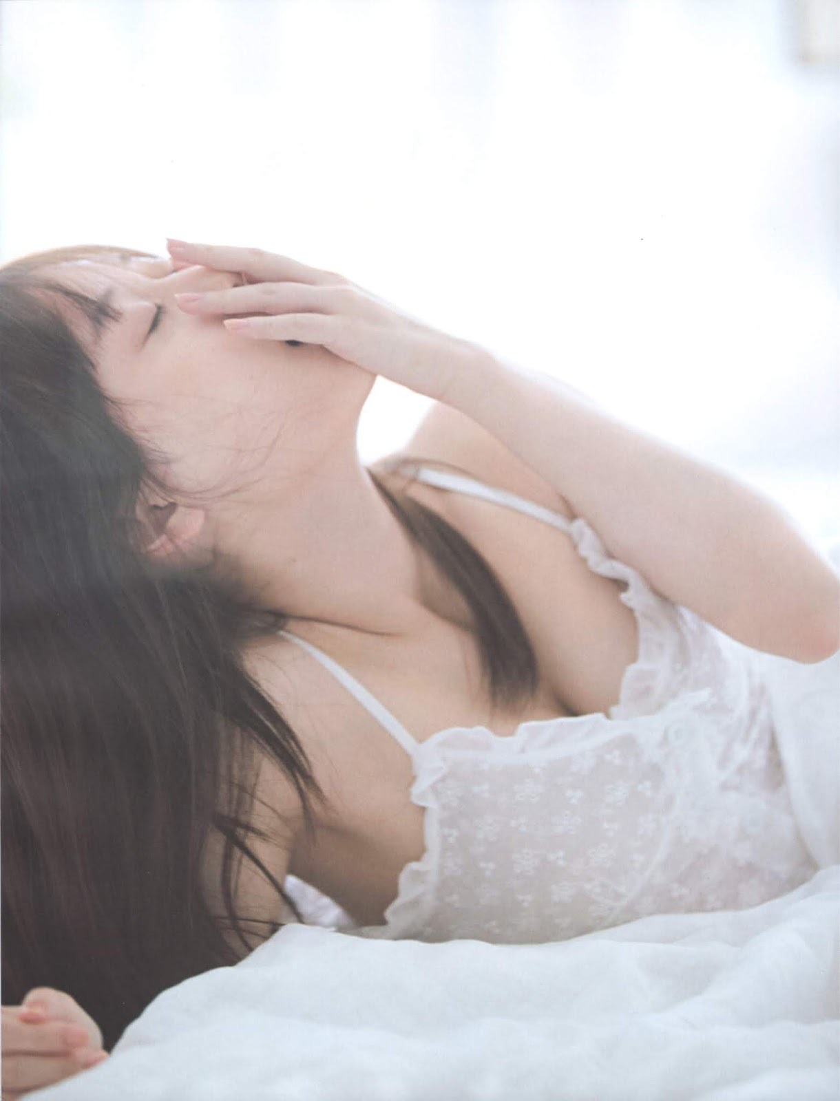 山下美月(乃木坂46)グラビア水着画像③ 26枚目