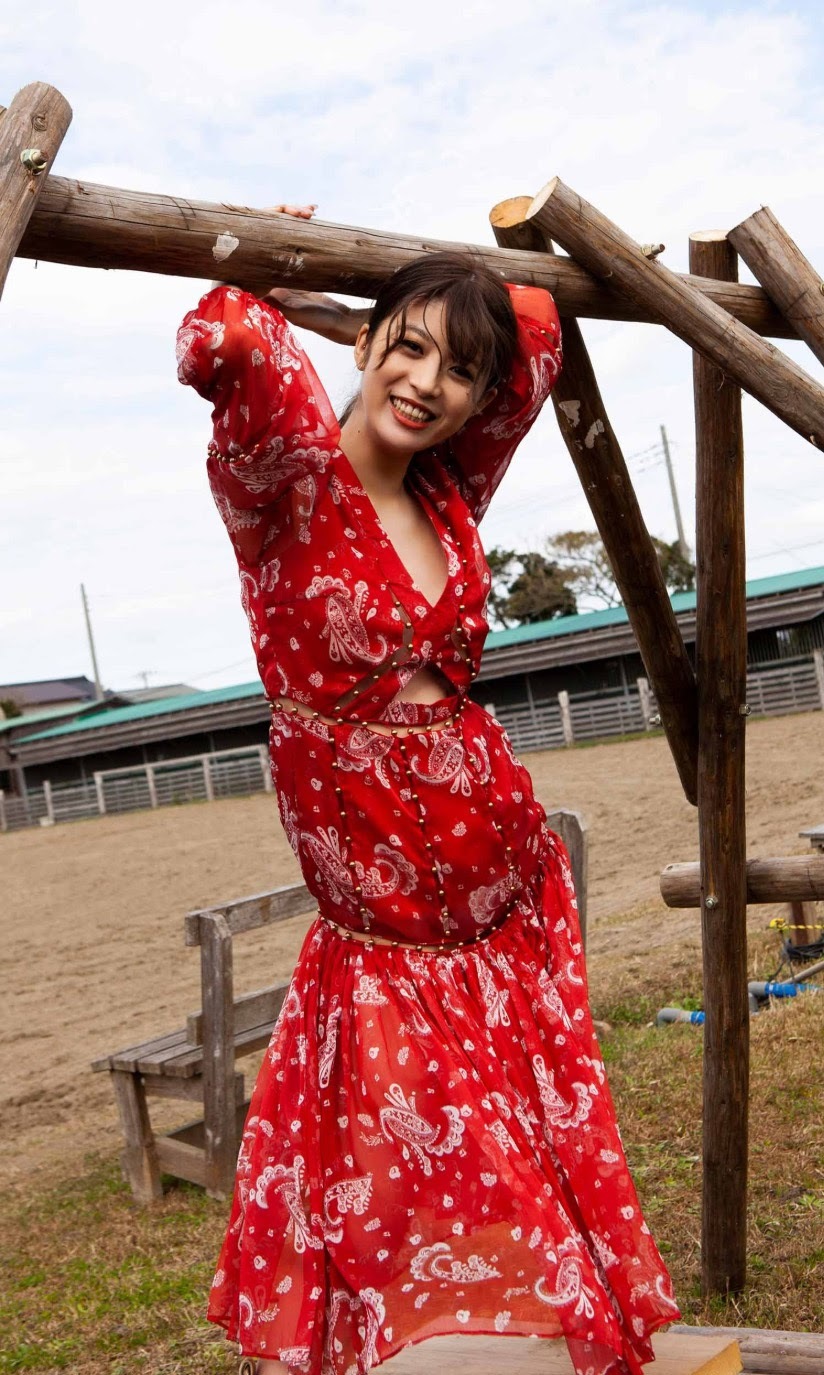 馬場ふみか グラビア水着画像⑦ 14枚目