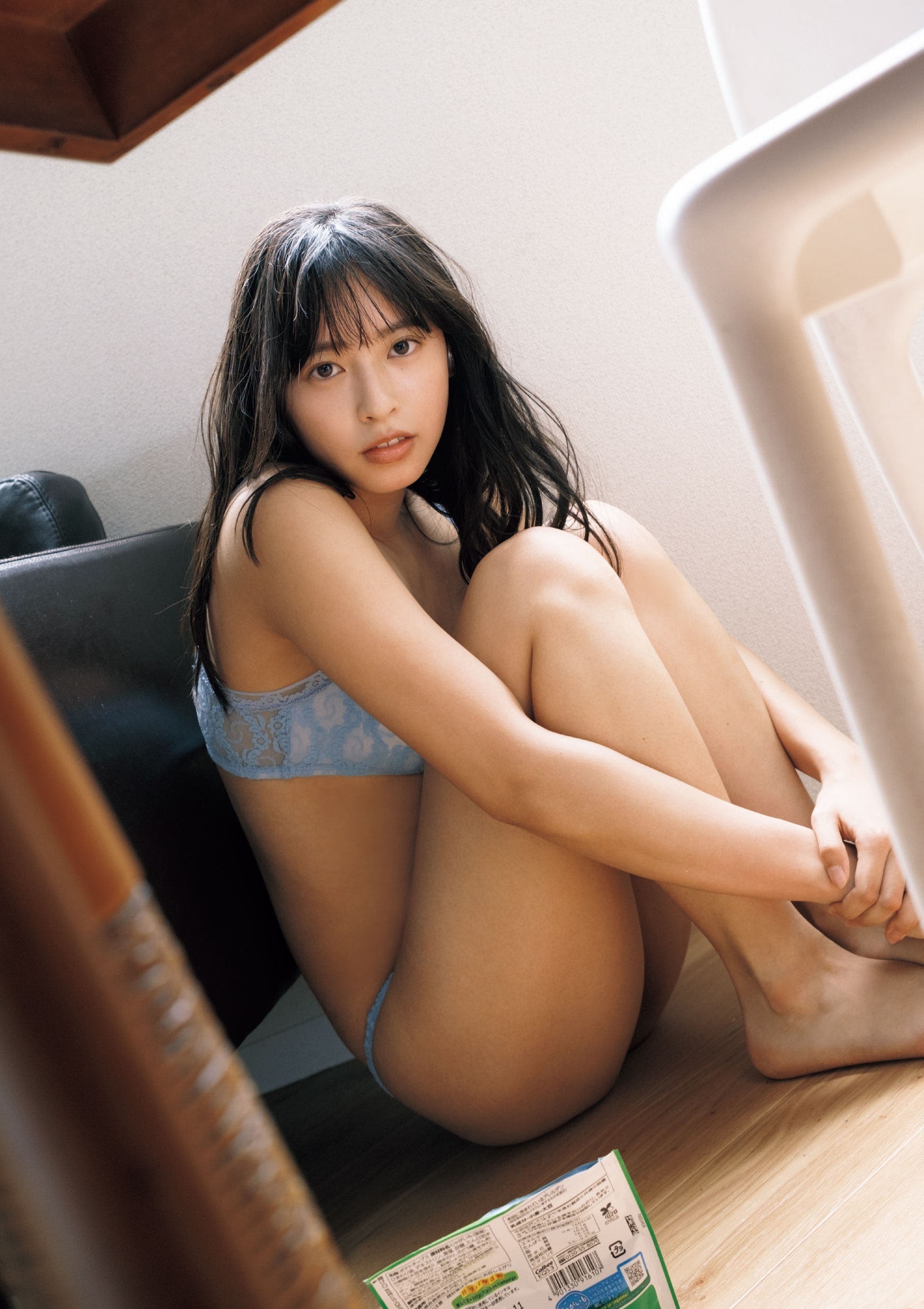 大槻りこ 水着ビキニグラビア彼女のスキマに 入ってみたい。 2021 7枚目