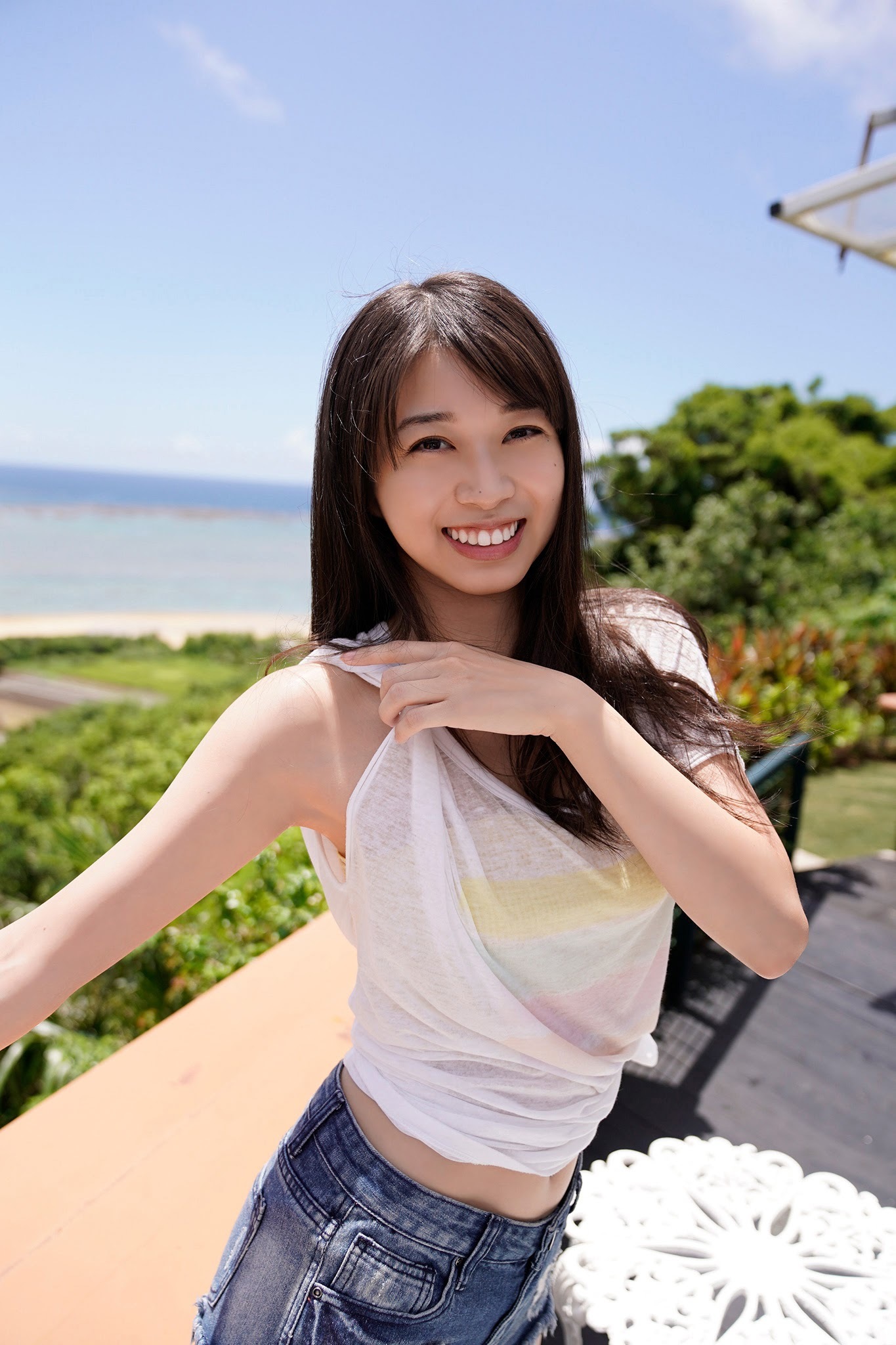 牧野真莉愛 水着ビキニグラビア 奇跡の楽園ボデイ降臨 2021 14枚目