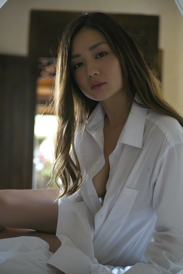 片山萌美 - Bamboo e-Book 片山萌美 「Poker Face」  18枚目