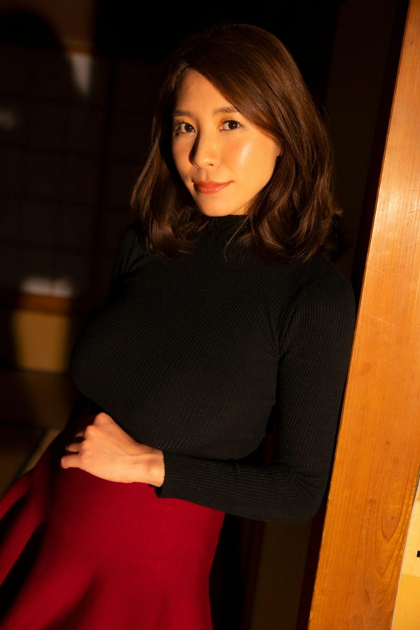 夏来唯 - ギルドデジタル写真集 「お姉さんと和室デート」  7枚目