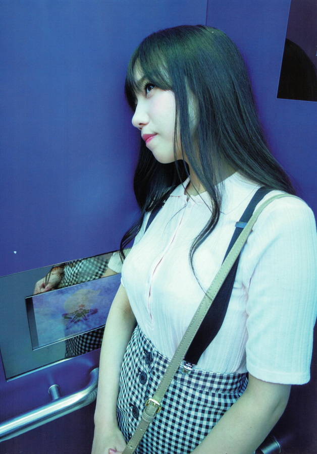 齊藤京子 - 写真集 「とっておきの恋人」 (※Part.22)  1枚目