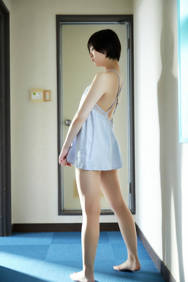 美月絢音 - デジタル写真集 「初恋しょーとかっと」 (※Part.12)  25枚目