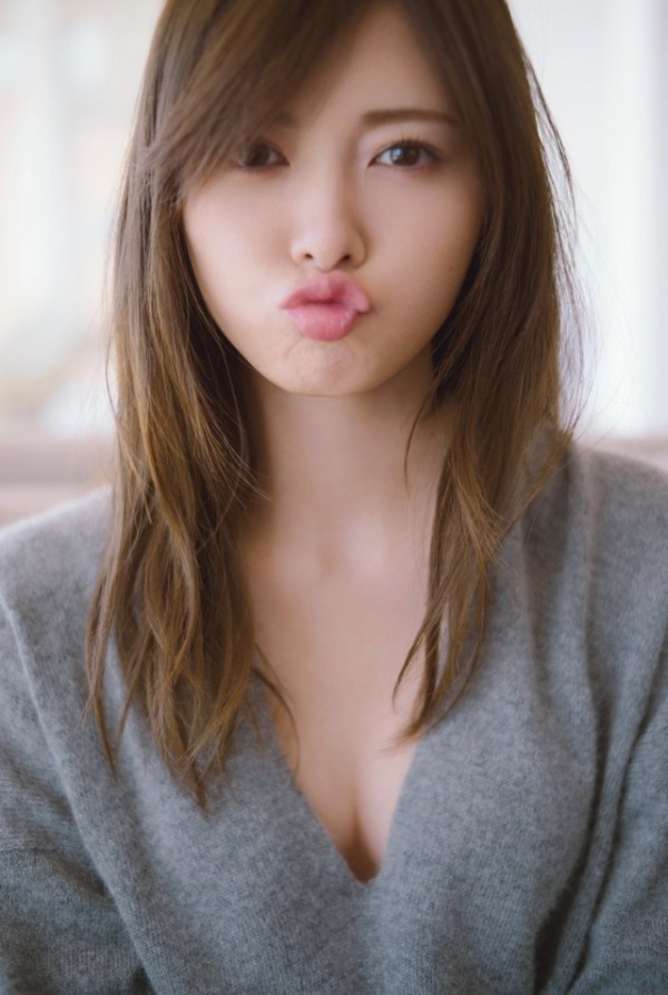 白石麻衣抜ける水着画像集 18枚目