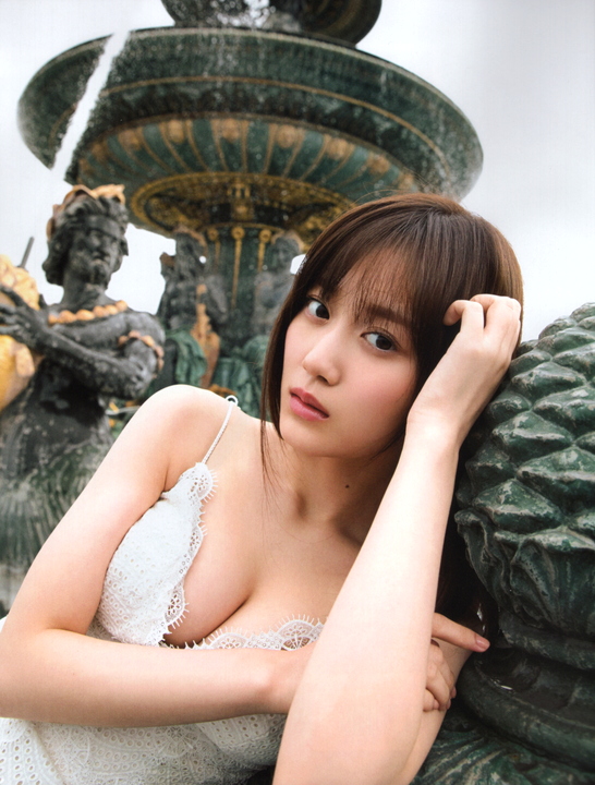 山下美月 - 写真集 「忘れられない人」  23枚目