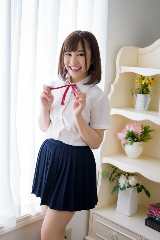 白宮奈々 - グラビア学園 【制服ビキニ】お嬢様はFカップ  27枚目
