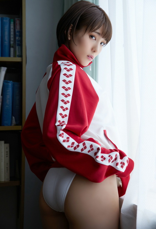 朝比奈祐未 - 解禁グラビア写真集 「放課後、競泳水着。」  27枚目