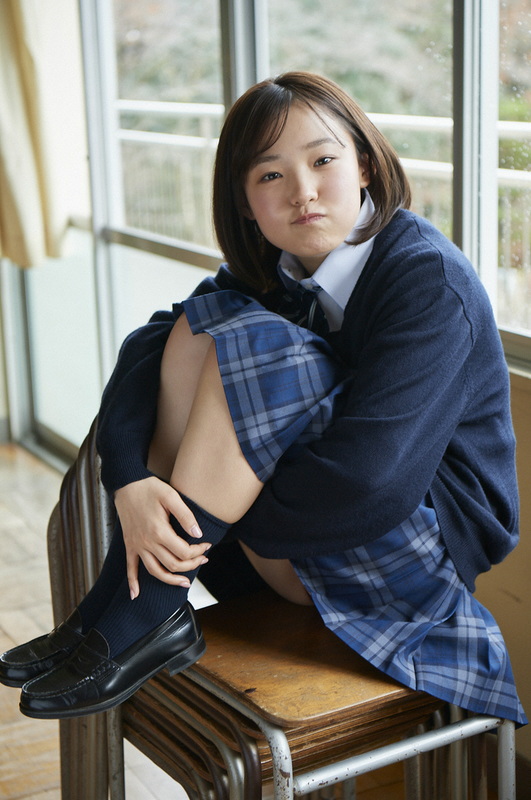 花咲ひより - 週プレnet Extra EX886 「スーパールーキーは 18歳。」  15枚目