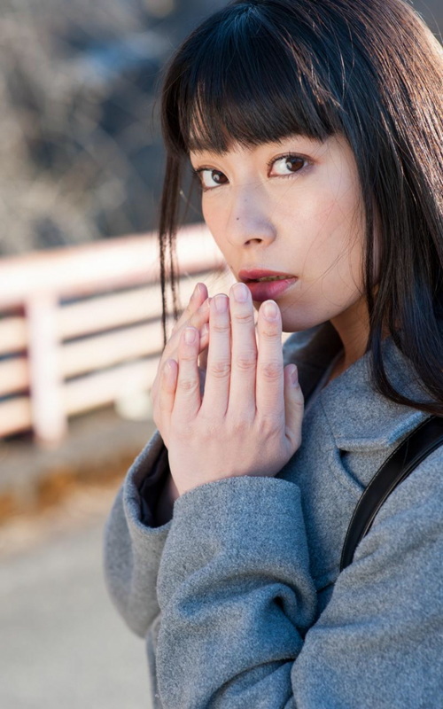 春野恵 - デジタル写真集 「裸のお付き合い!」  3枚目