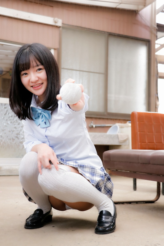 西永彩奈 - CD-R写真集 「四月物語」  30枚目