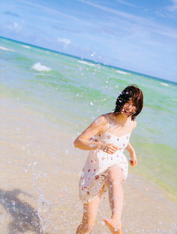 渡邉理佐 - 写真集 「無口」  24枚目