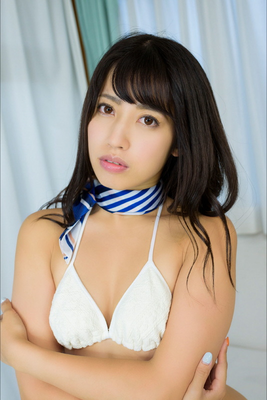 璃乃 - グラビア学園 「CA風の白ビキニ!?」  22枚目