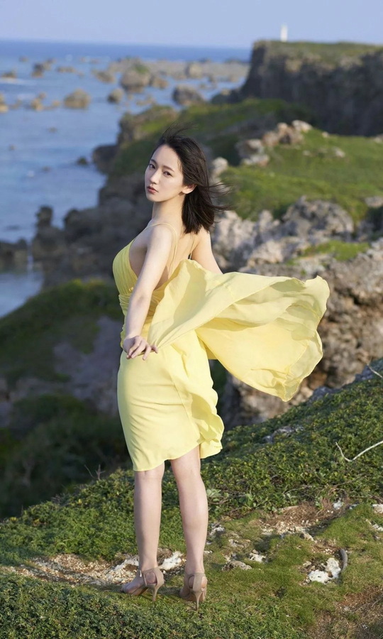 吉岡里帆 - デジタル週プレ写真集 「ロングロングバケーション」  22枚目