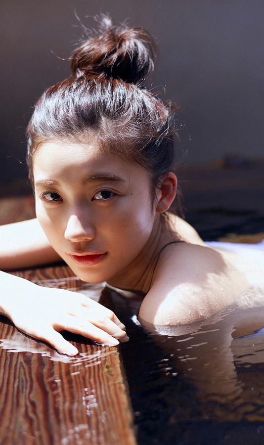 小倉優香 - 週プレnet No.231 #backnumber #01伊豆 #02ハワイ ※#01伊豆(1-41) #02ハワイ(42-81)  29枚目