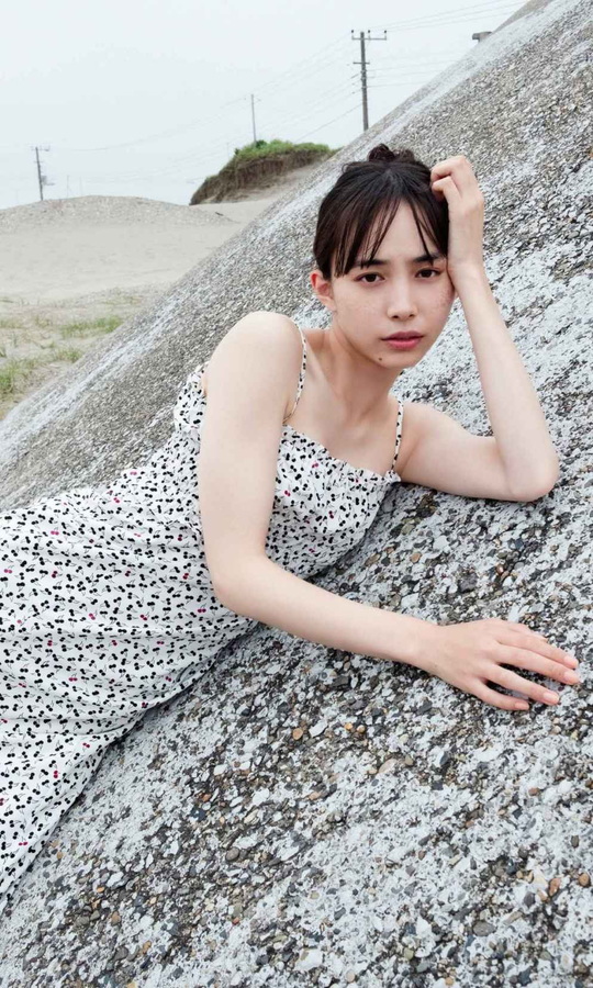 井桁弘恵 - デジタル週プレ写真集 「未来はちょっと、なつかしい。」  11枚目