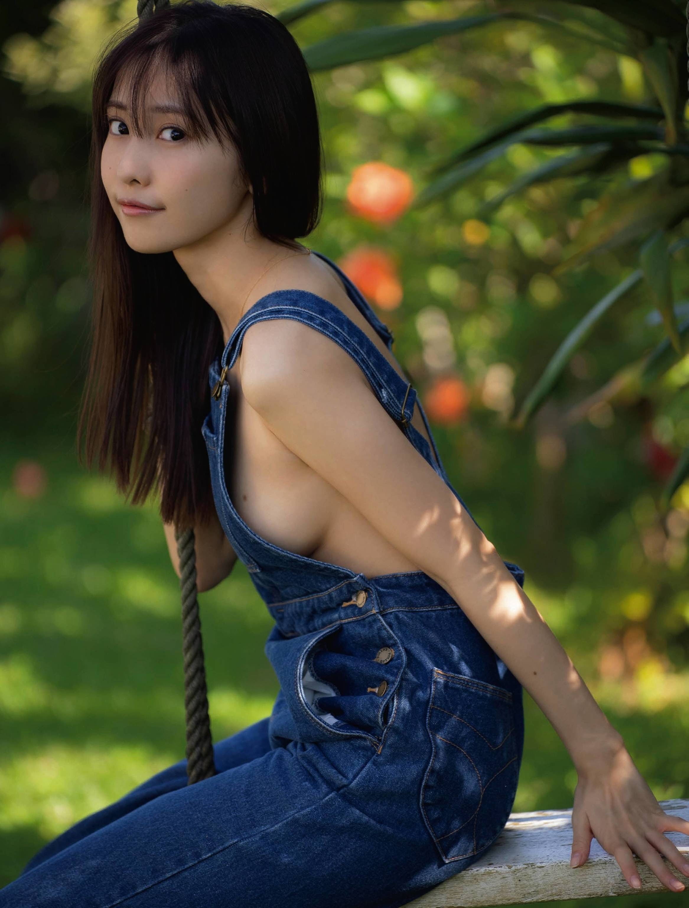 姫野ひなの 最新グラビア水着画像② 3枚目