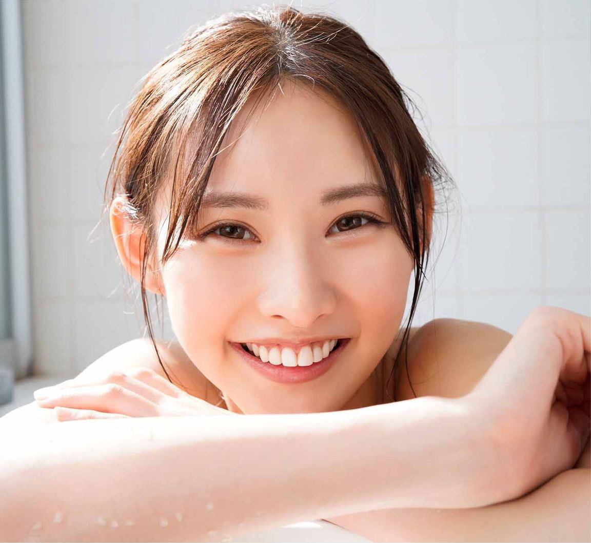 あのん 水着グラビア キュートな顔立ちに鋭いくびれ のびやか美脚。 No.1レースクイーン 2021 16枚目