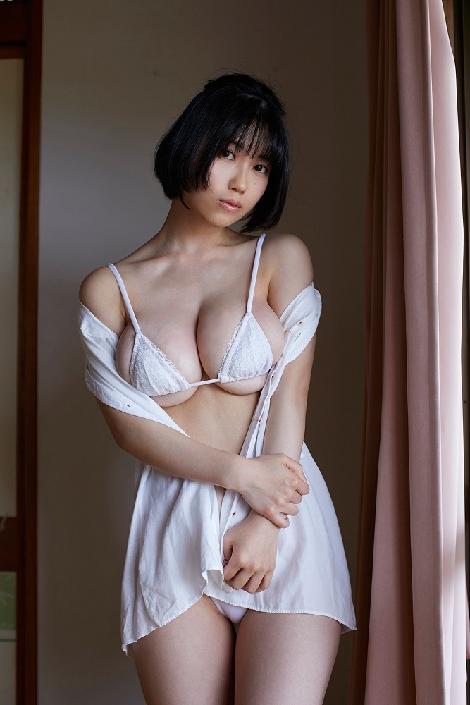 伊織いお 水着グラビア激しく可憐に美しく 2021 15枚目