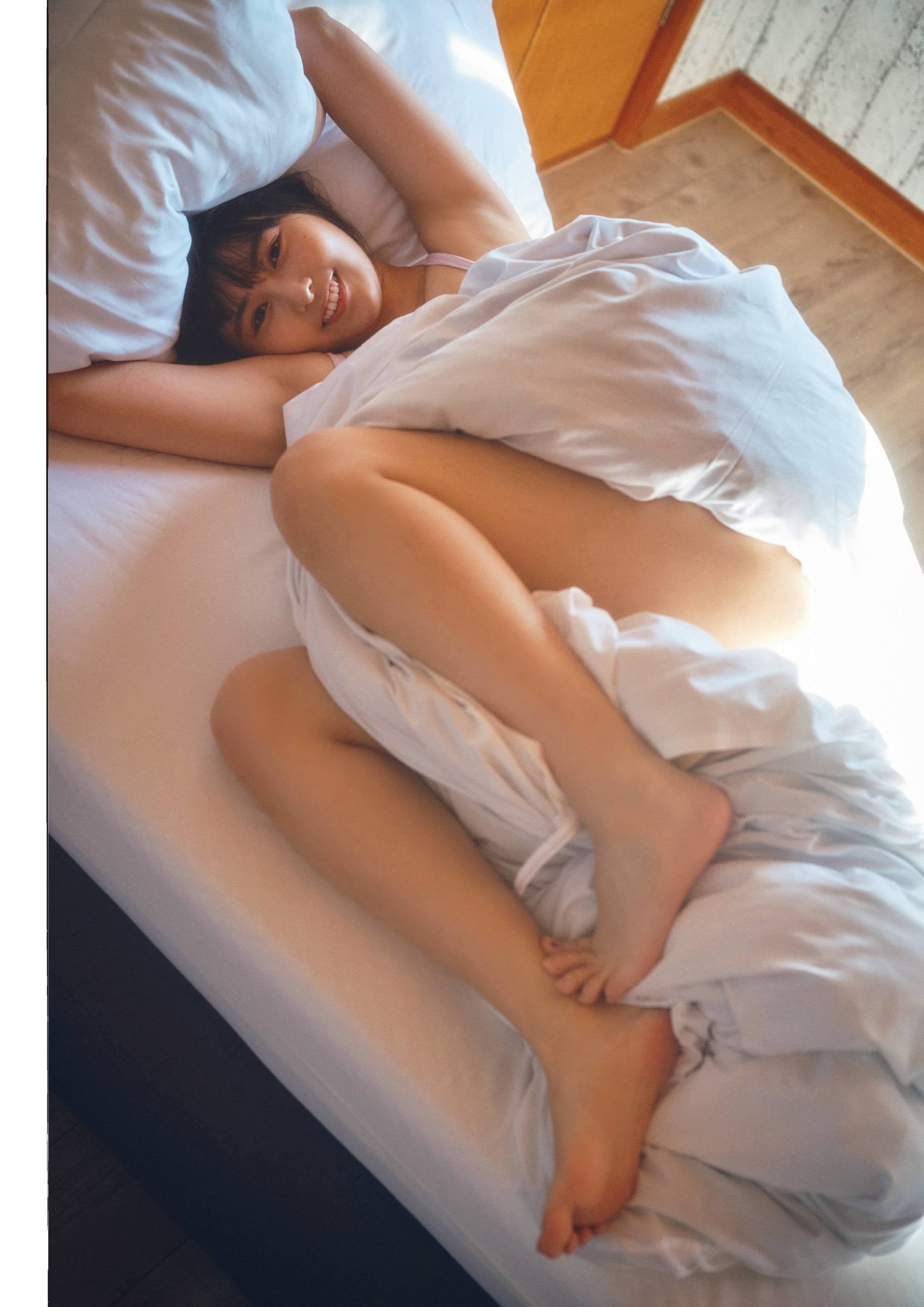 頓知気さきな 最新グラビア含む水着画像② 9枚目