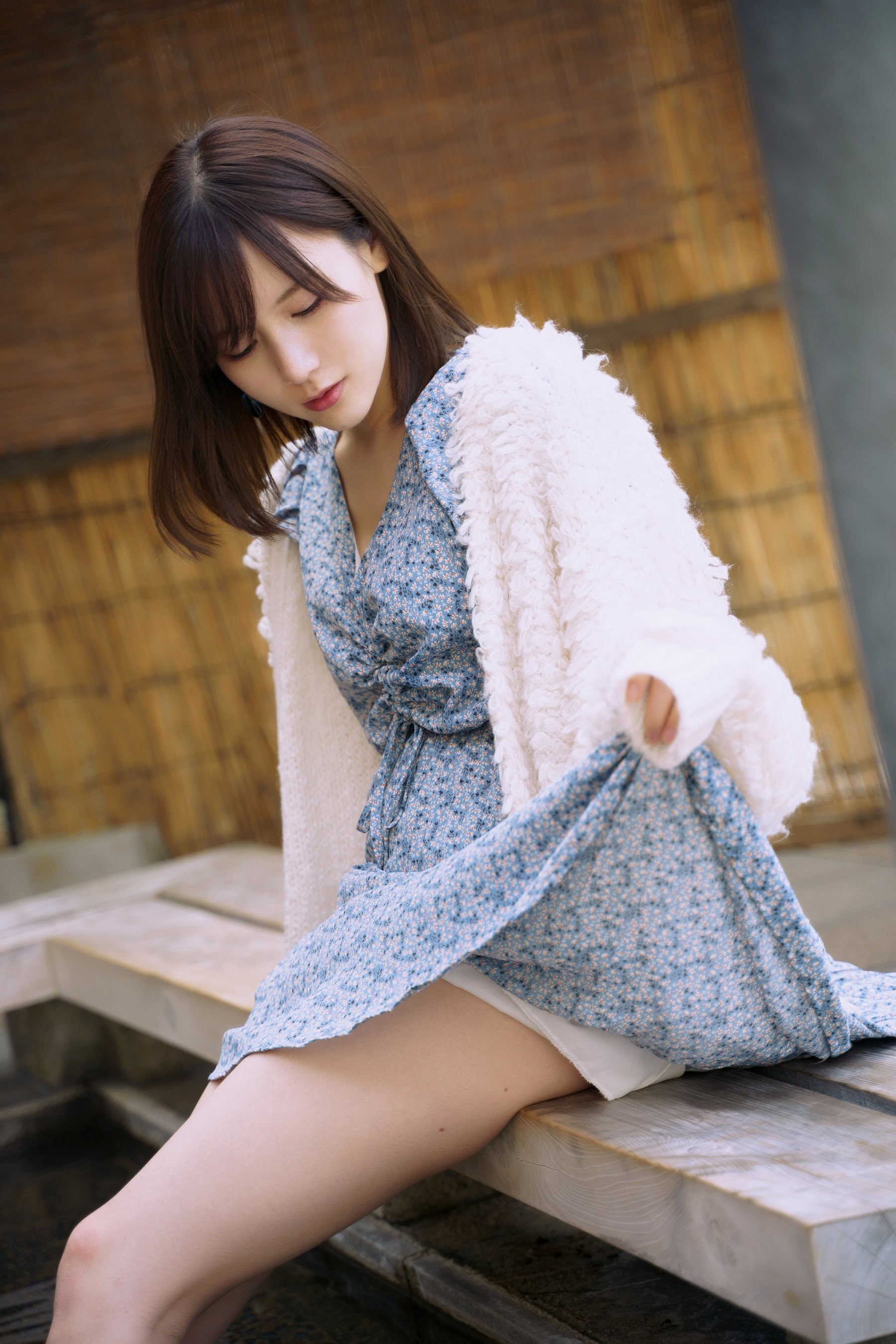 けんけん 可愛いコスプレイヤーの水着画像③ 1枚目