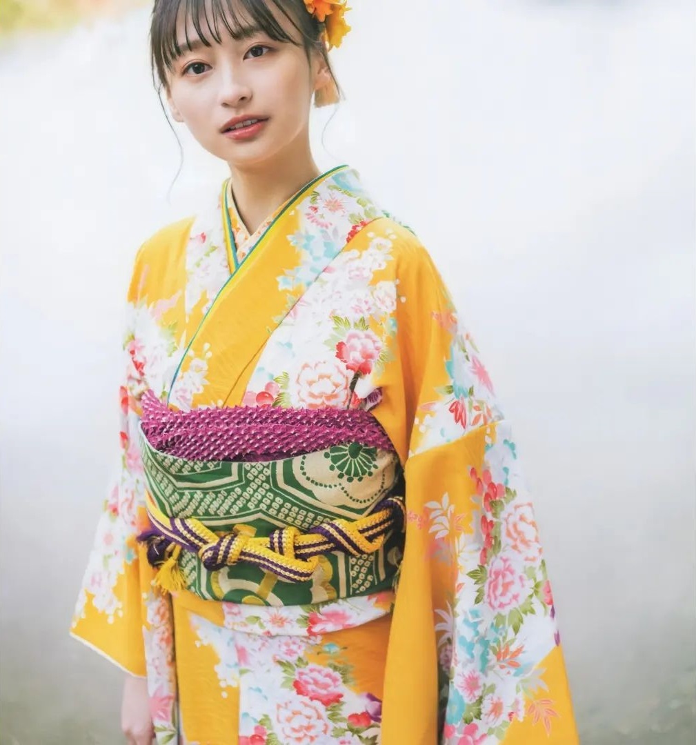 影山優佳(日向坂46)最新グラビア画像② 11枚目