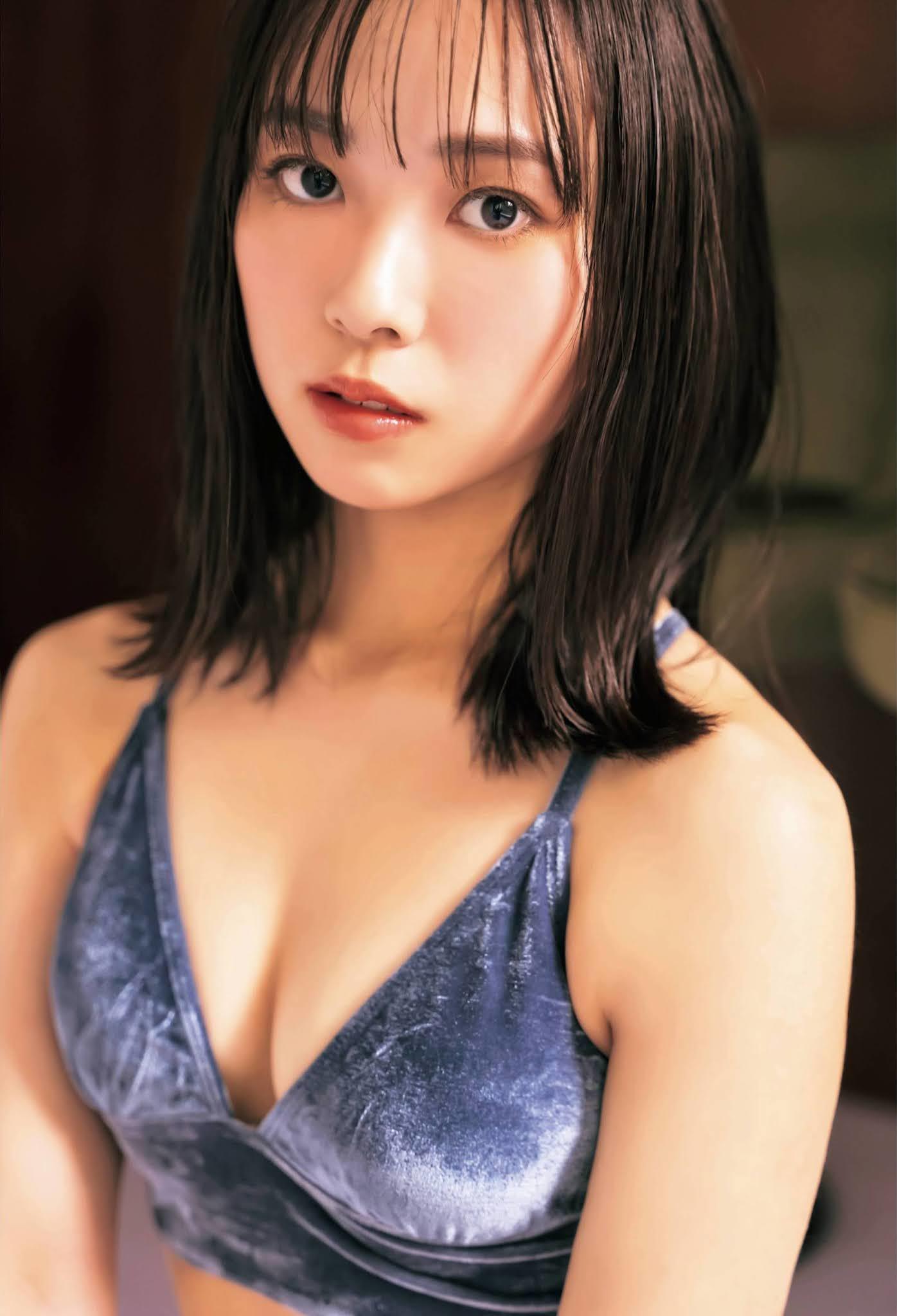 山内祐奈(HKT48)最新グラビア水着画像 15枚目