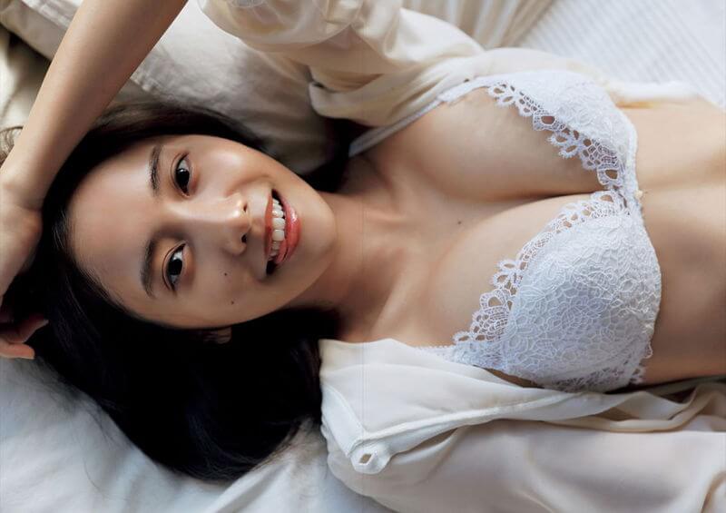 佐野ひなこ 水着グラビア 美BODY弾ける珠玉のアザーカット 14枚目