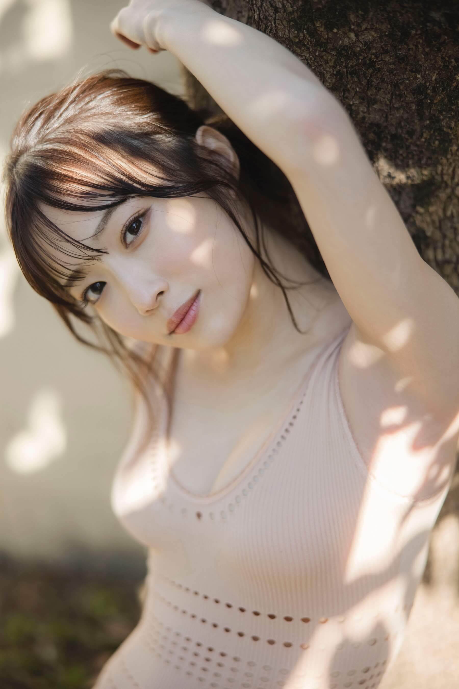 岸みゆ 水着グラビアいつもと ちょっと違うよ イメチェン? #ババババンビ 12枚目