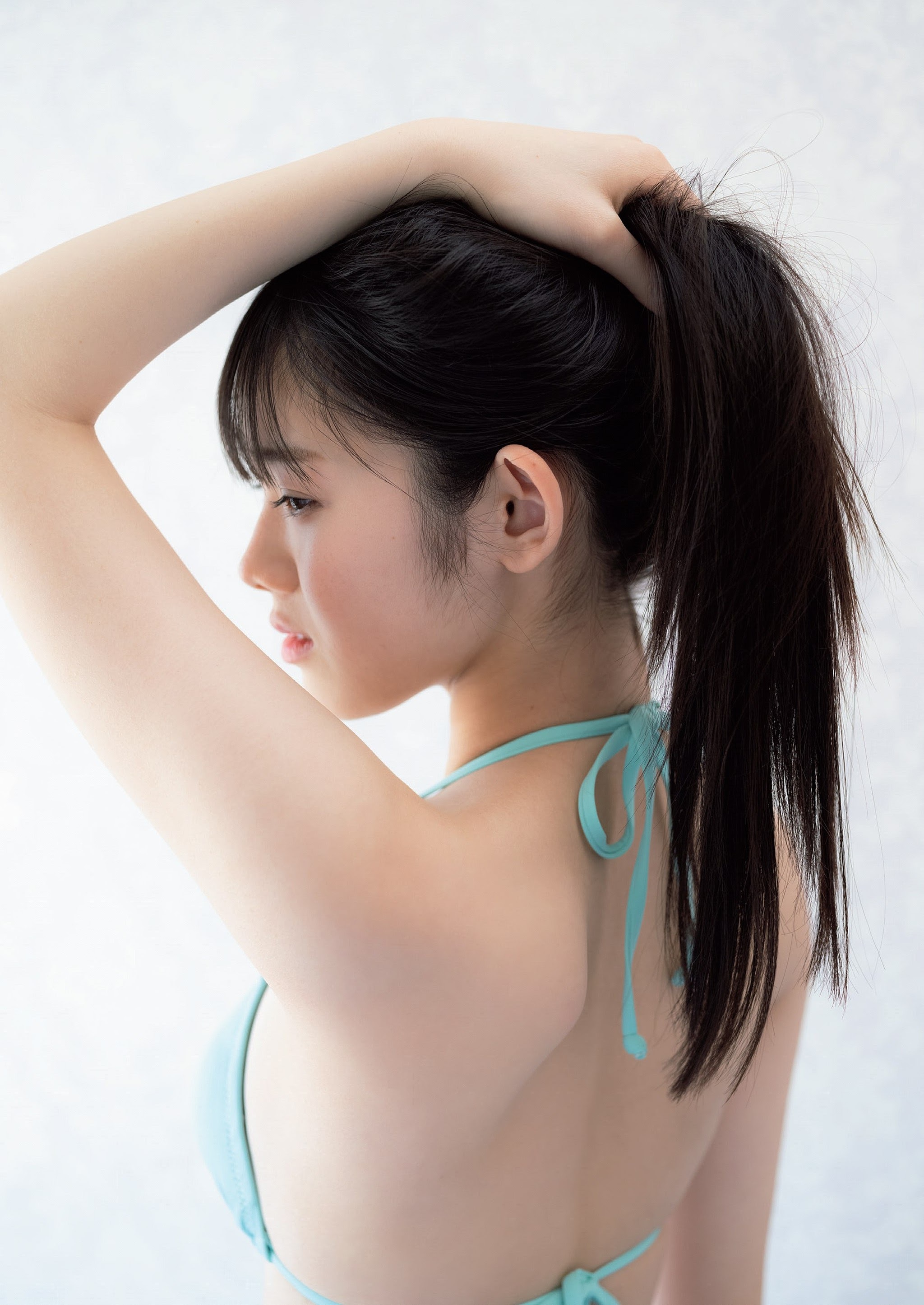 志田こはく 最新グラビア含む水着画像 5枚目