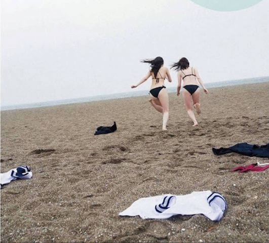 山田南実 蓼沼優衣 制服なんて脱いじゃえ! 水着ビキニグラビア 24枚目