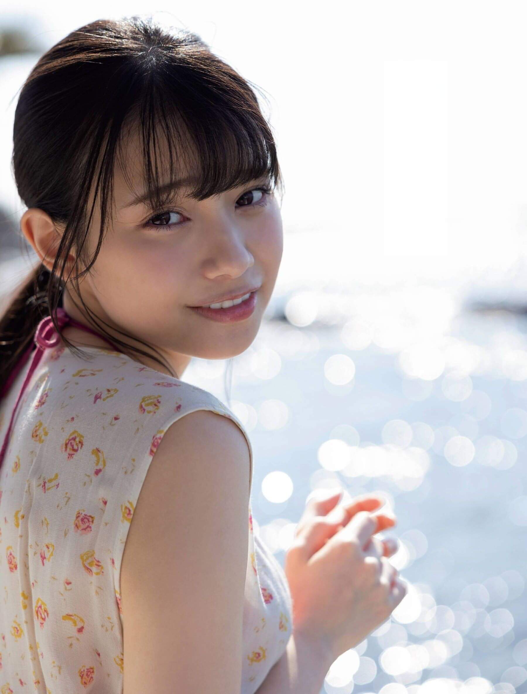 あかせあかり「ハタチの輝き」水着グラビア 8枚目