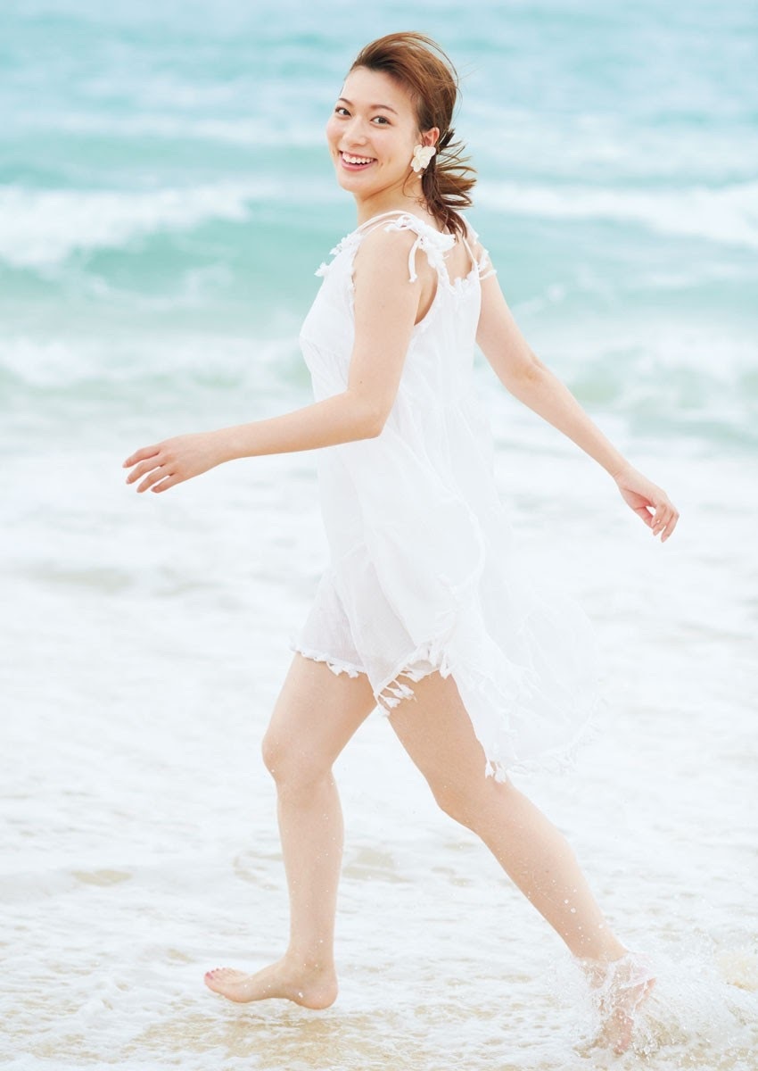 阿部華也子 最新グラビア画像 17枚目