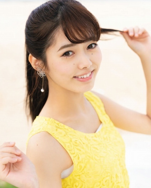 谷尻萌 最新グラビア画像 1枚目