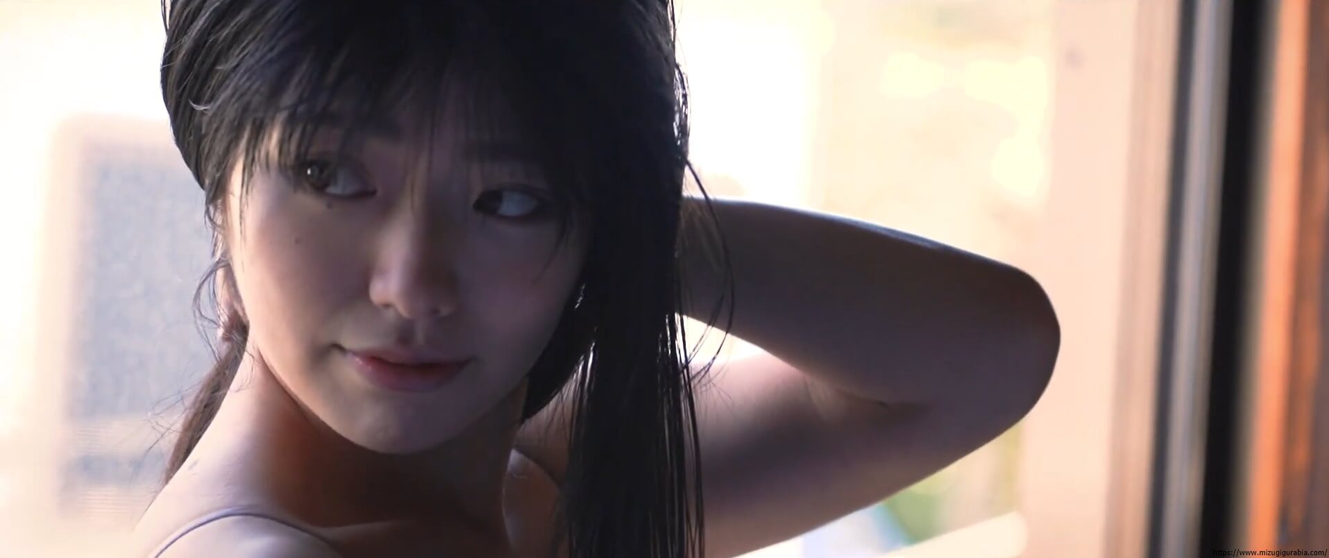 山田かな 水着ビキニグラビア写真集『やみくもシンデレラ』発売 13枚目
