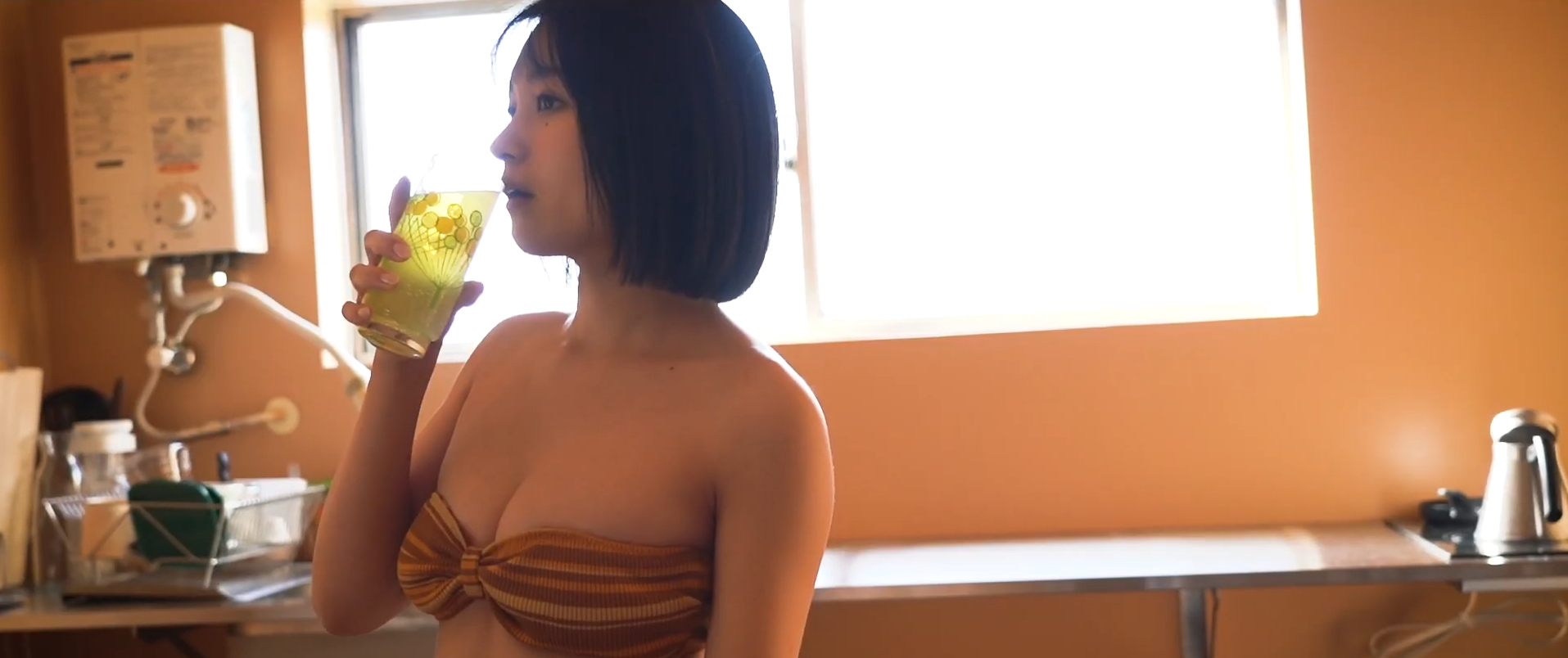桐原美月 水着画像 22枚目