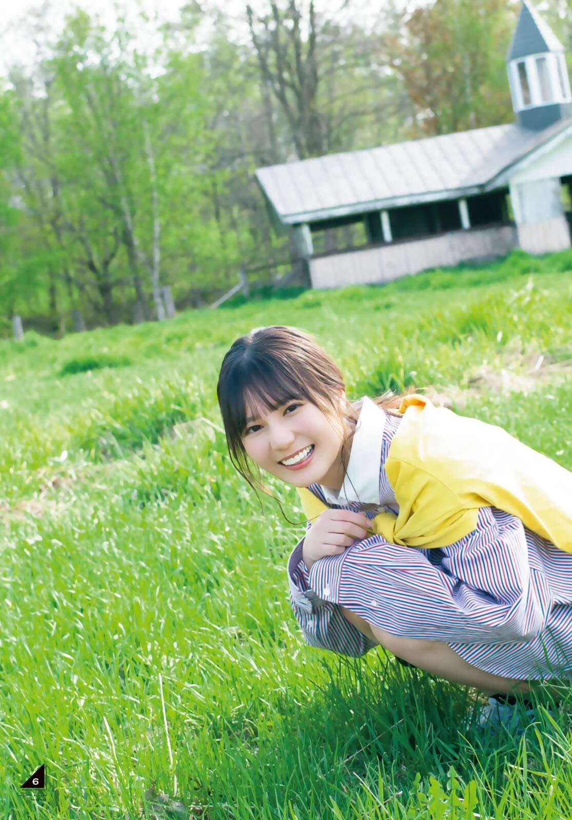 日向坂46の2期生・小坂菜緒が帰ってきた。 3枚目