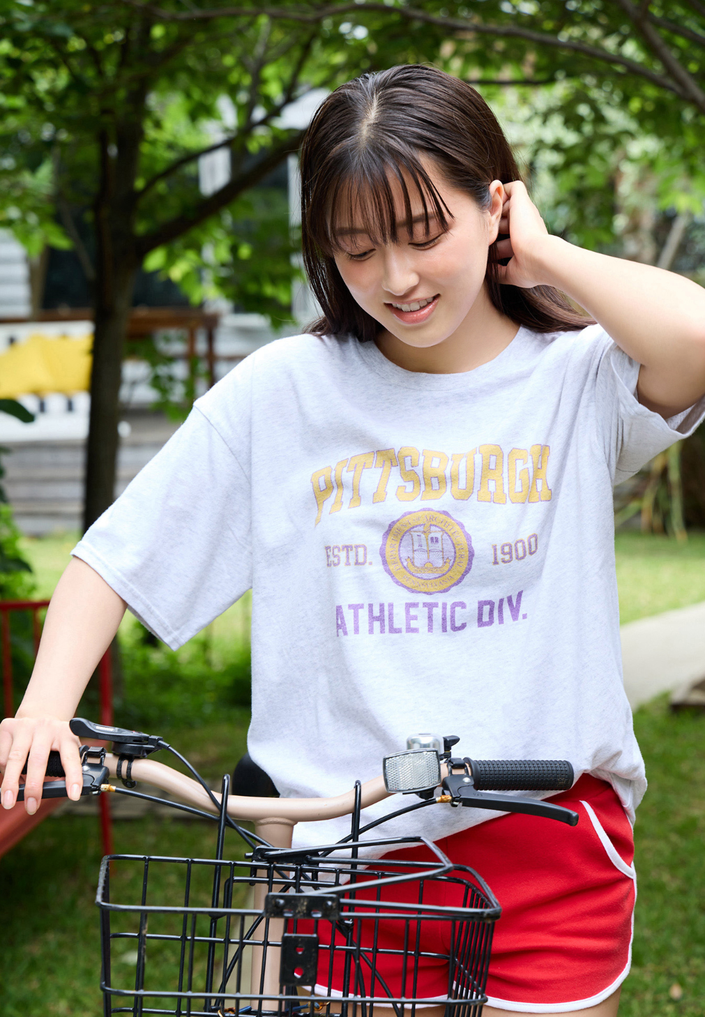 市原菜夏 最新グラビア水着画像 7枚目