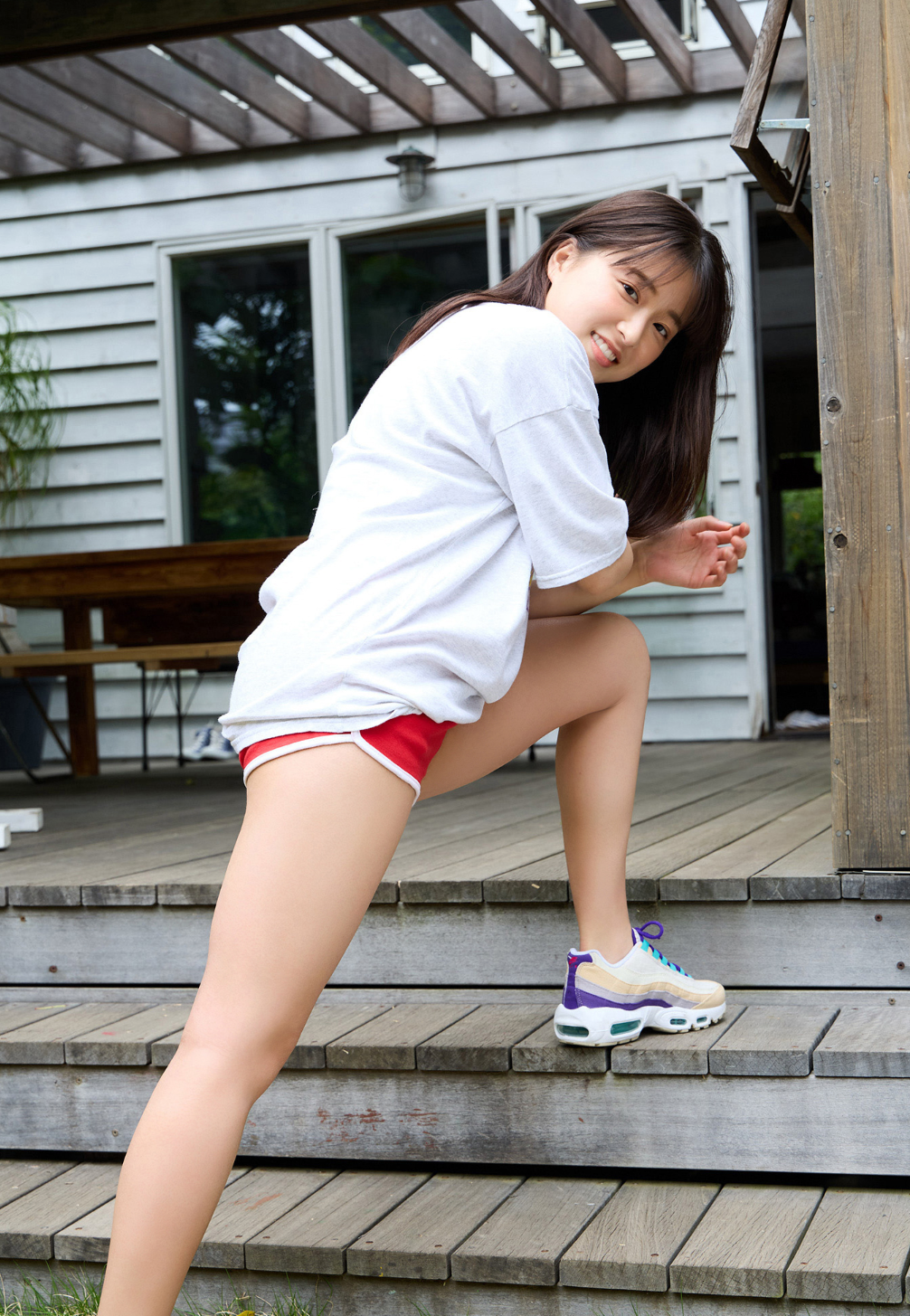 市原菜夏 最新グラビア水着画像 9枚目