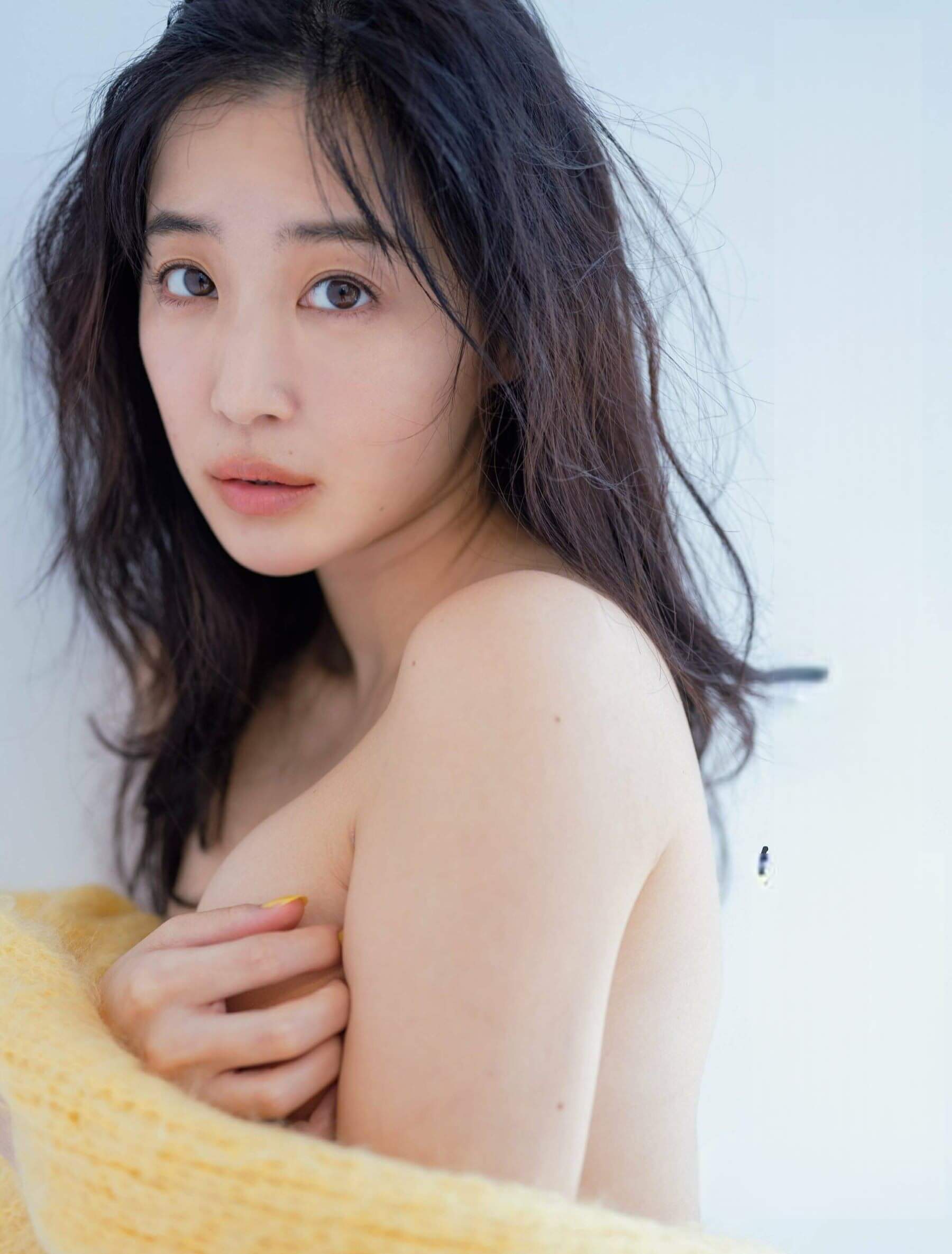 休井美郷 水着下着画像 恋に落ちる瞬間 4枚目