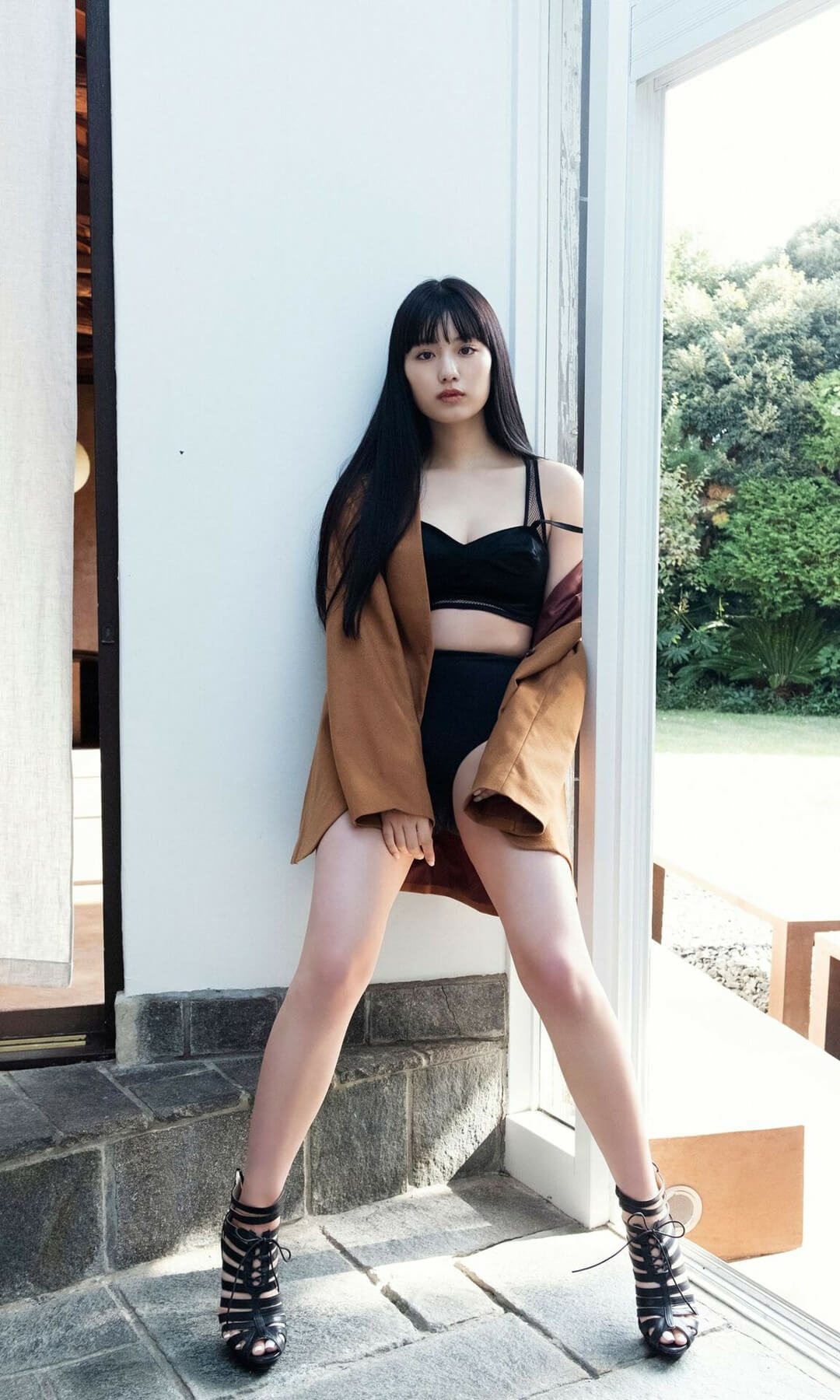鶴嶋乃愛 水着ビキニ画像 下着ランジェリー 2枚目