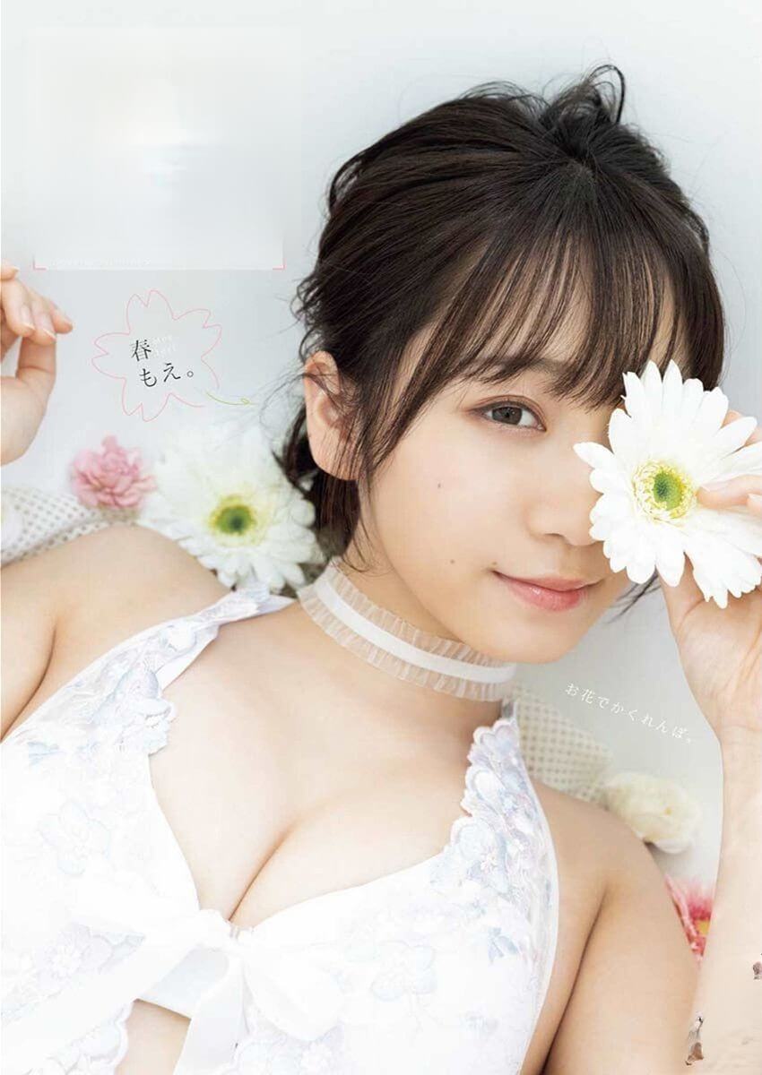 伊織もえ 水着ビキニ画像 大人気コスプレイヤー・いおりんが春色大変身。 3枚目