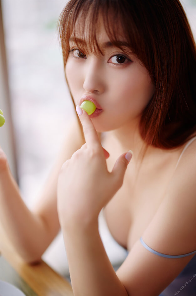 森咲智美 下着ランジェリー 最高のおっぱい 3枚目