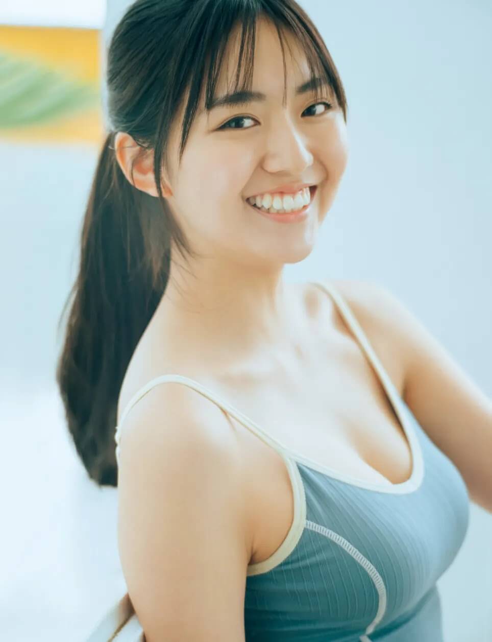 豊田ルナ 水着ビキニ画像 バラエティでも活躍するウルトラヒロイン出身の19歳 1枚目