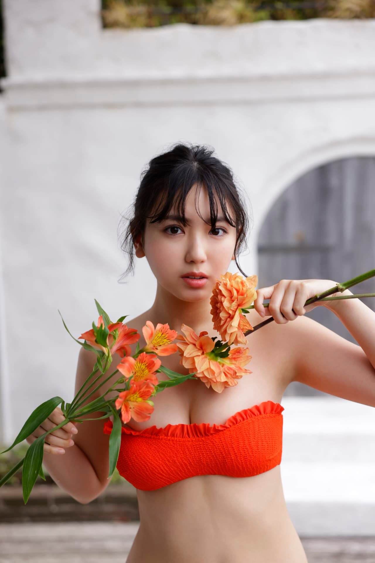 沢口愛華 水着ビキニ画像 虹色に咲く美少女 18枚目