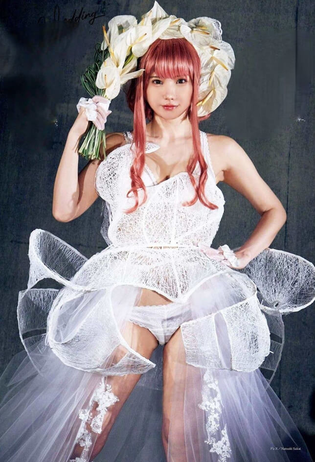 えなこ 伊織もえ 篠崎こころ 理想の結婚式 水着ビキニ画像 8枚目