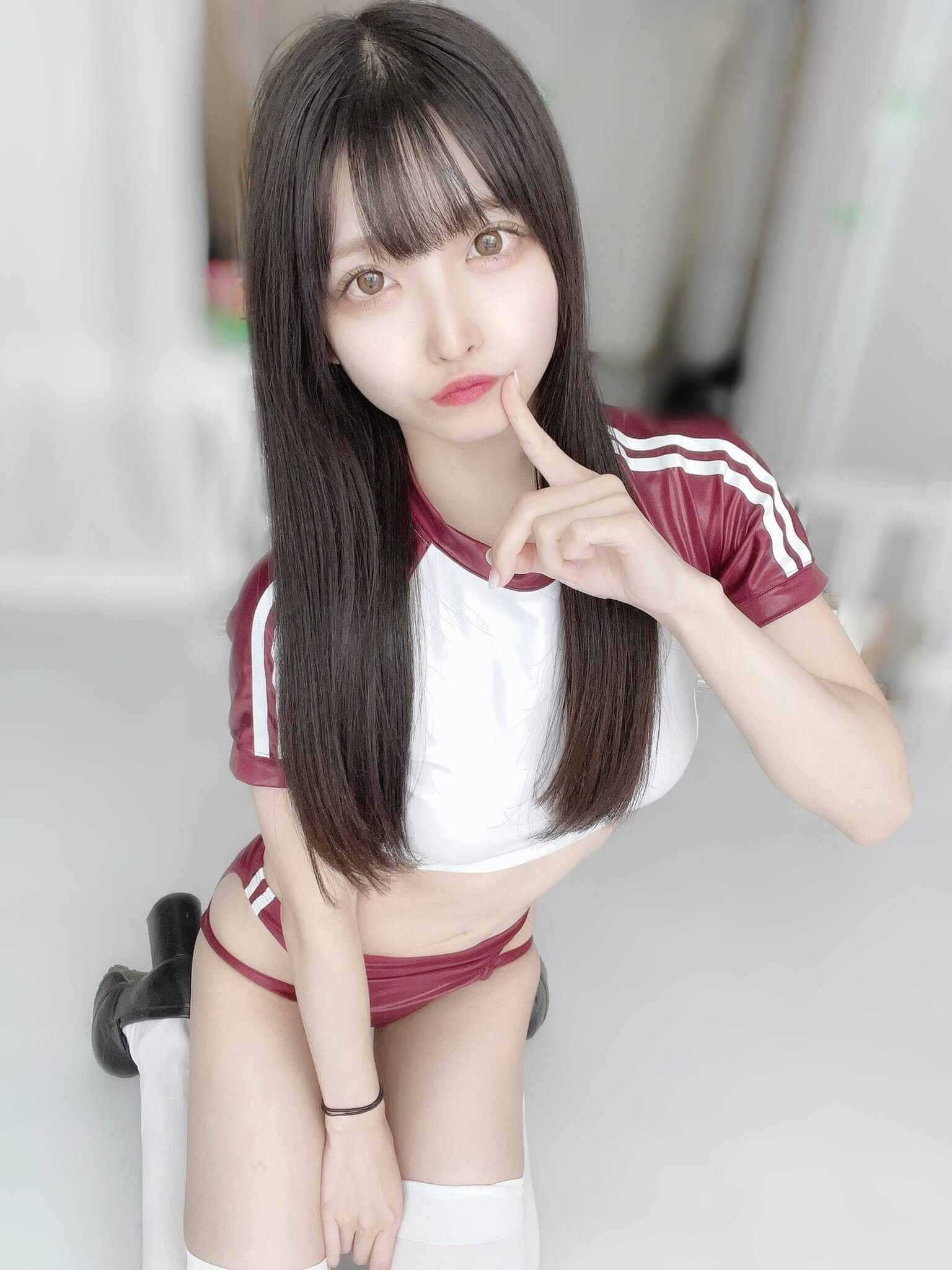 アスリート スポーツウェア 体操着 美少女コスプレーヤー 8枚目