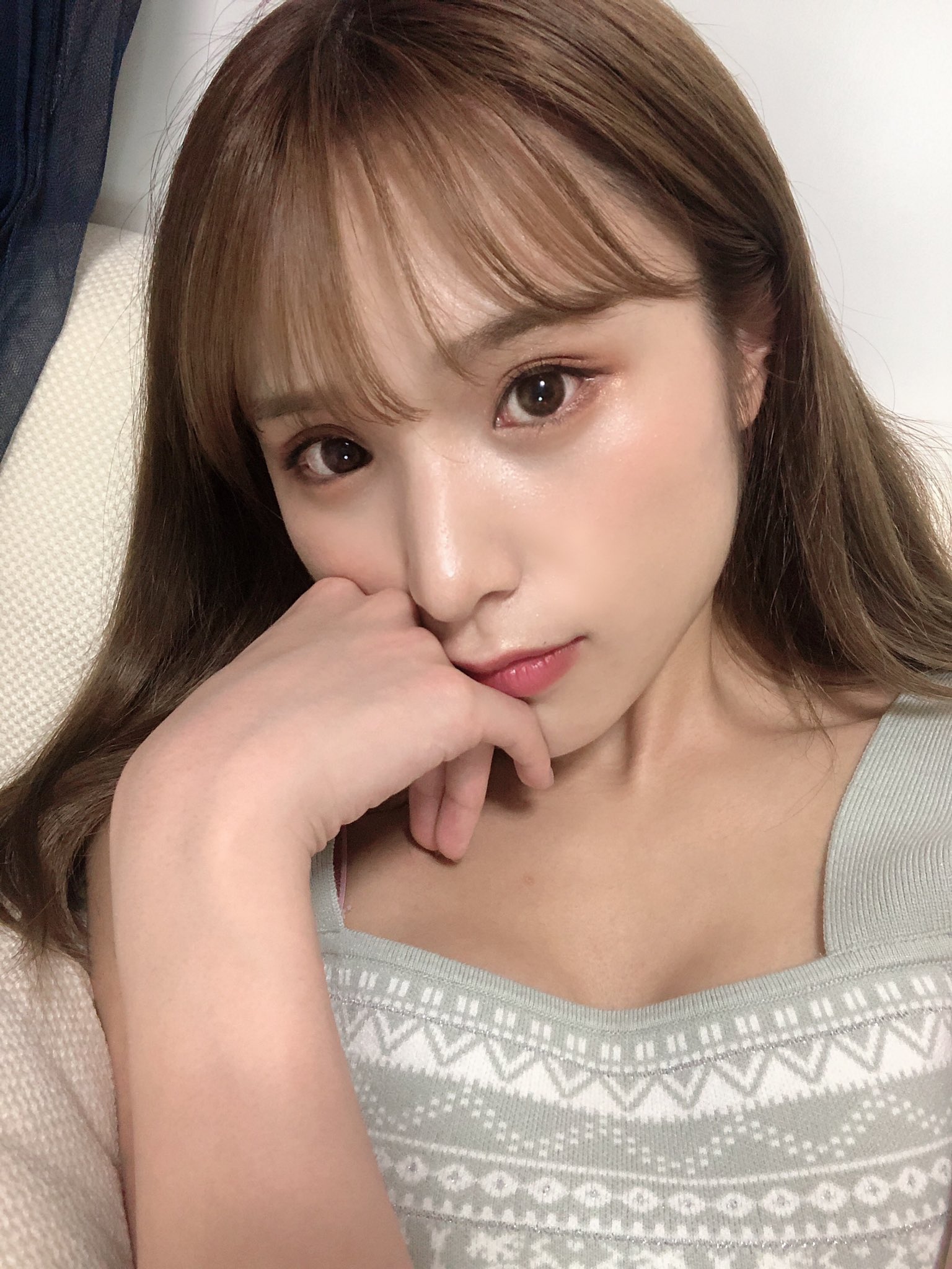 左伴彩佳 最新グラビア水着画像 19枚目