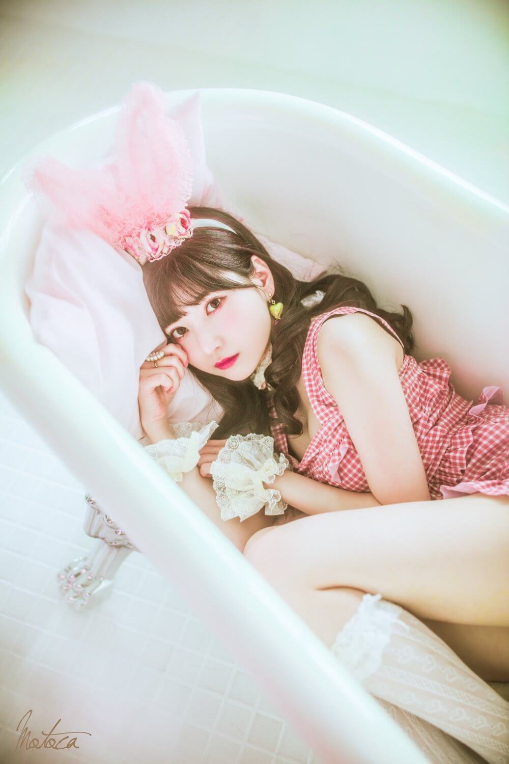 小鳥遊るい 水着ビキニ画像 # ババババンビ 5枚目